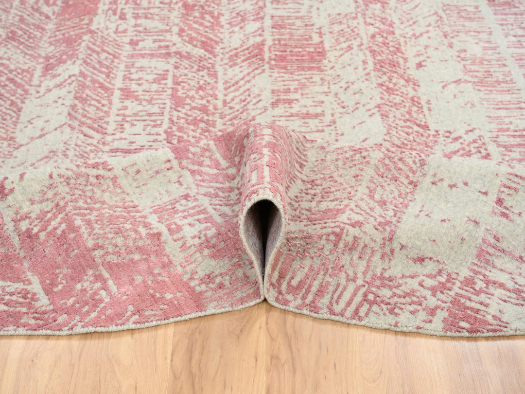 10'0" x 10'0" New Hand Loomed Pink Wool & Silk Round Oriental Rug - MOA10264842