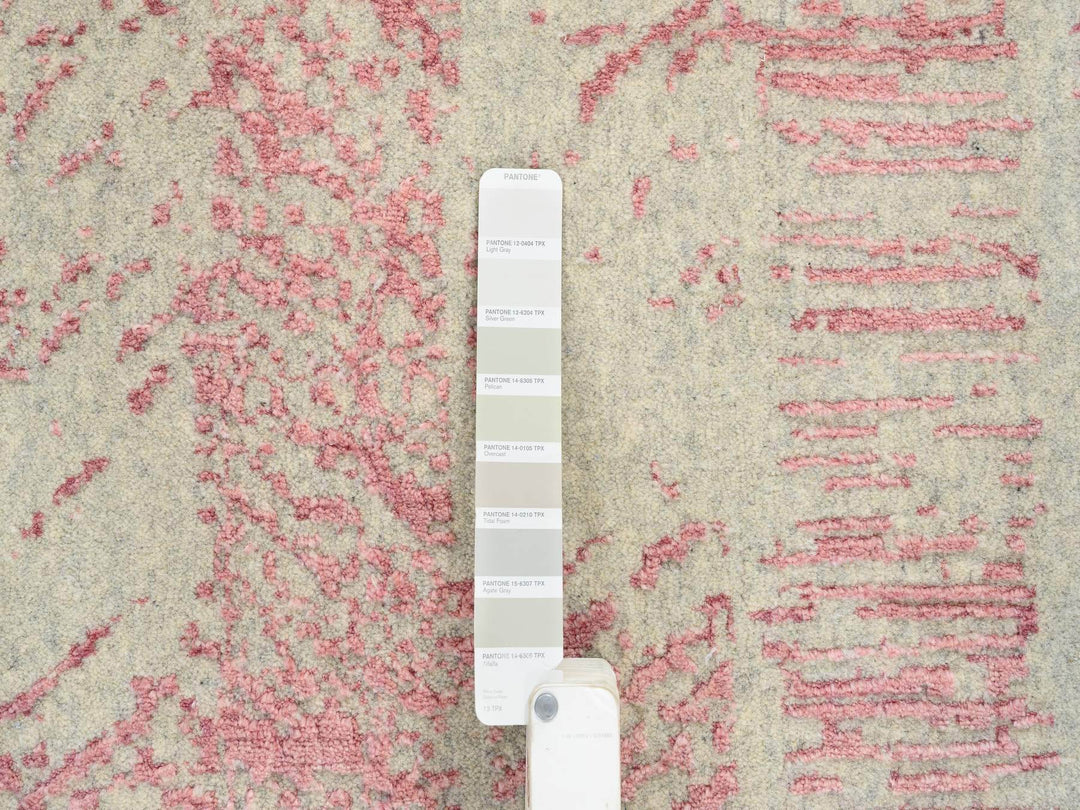 10'0" x 10'0" New Hand Loomed Pink Wool & Silk Round Oriental Rug - MOA10264842