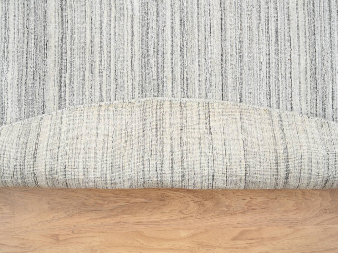 9'9" x 9'9" New Hand Loomed Grey Wool Round Oriental Rug - MOA10264980