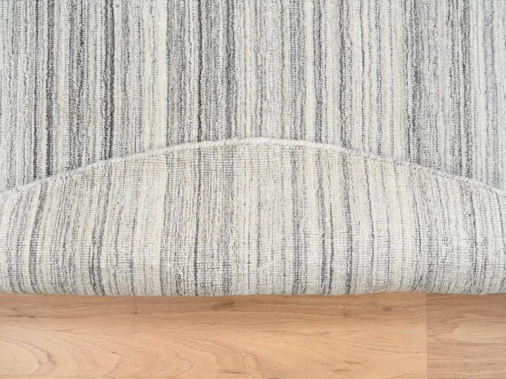 5'10" x 5'10" New Hand Loomed Grey Wool Round Oriental Rug - MOA10264984