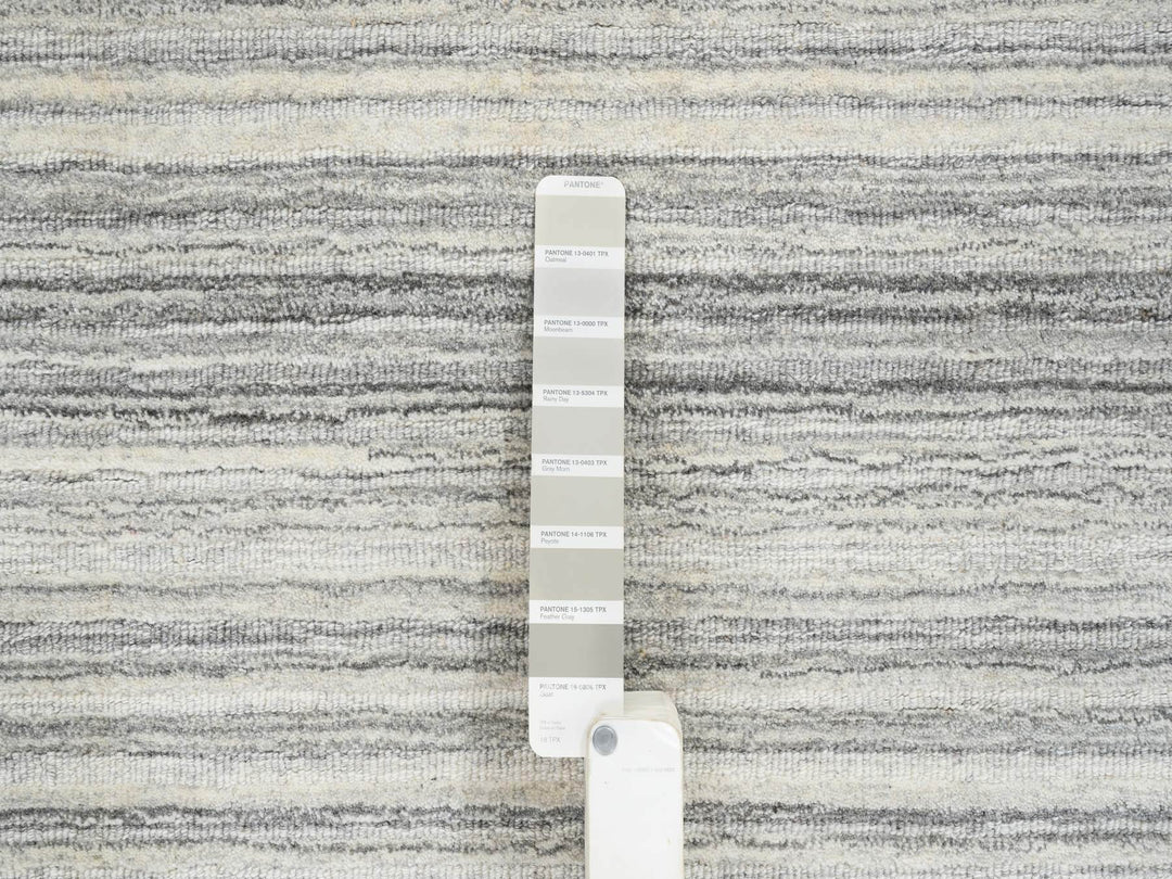 6'0" x 6'0" New Hand Loomed Grey Wool Round Oriental Rug - MOA10264985