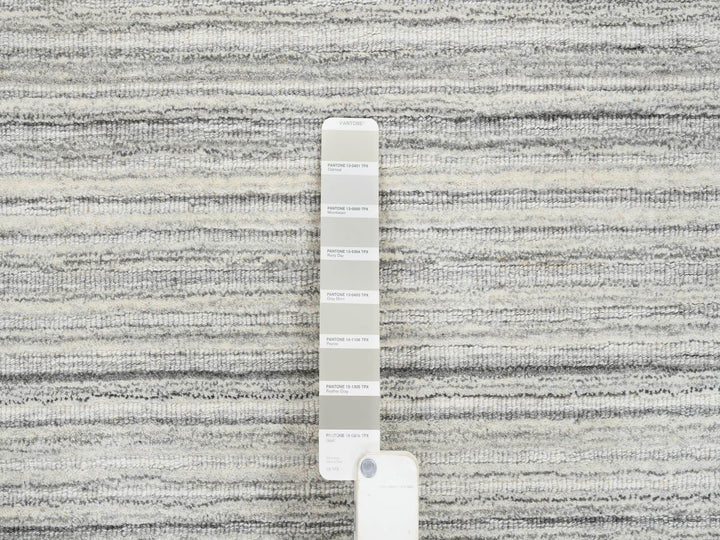 6'1" x 6'1" New Hand Loomed Grey Wool Square Oriental Rug - MOA10265012