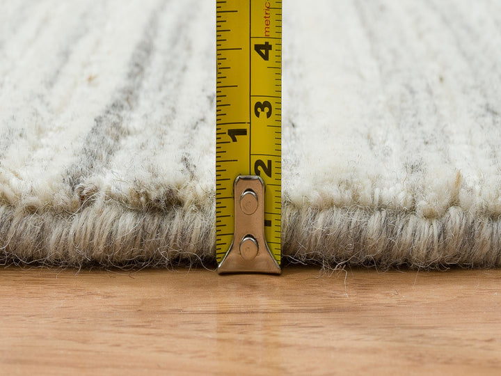 6'1" x 6'1" New Hand Loomed Ivory Wool Round Oriental Rug - MOA10265014