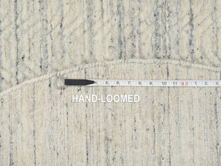 5'10" x 5'10" New Hand Loomed Beige Wool Round Oriental Rug - MOA10265024