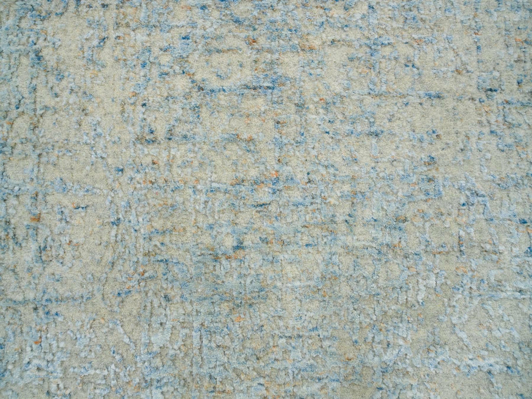 2'6" x 10'0" New Hand Loomed Grey Wool & Silk Runner Oriental Rug - MOA10265191