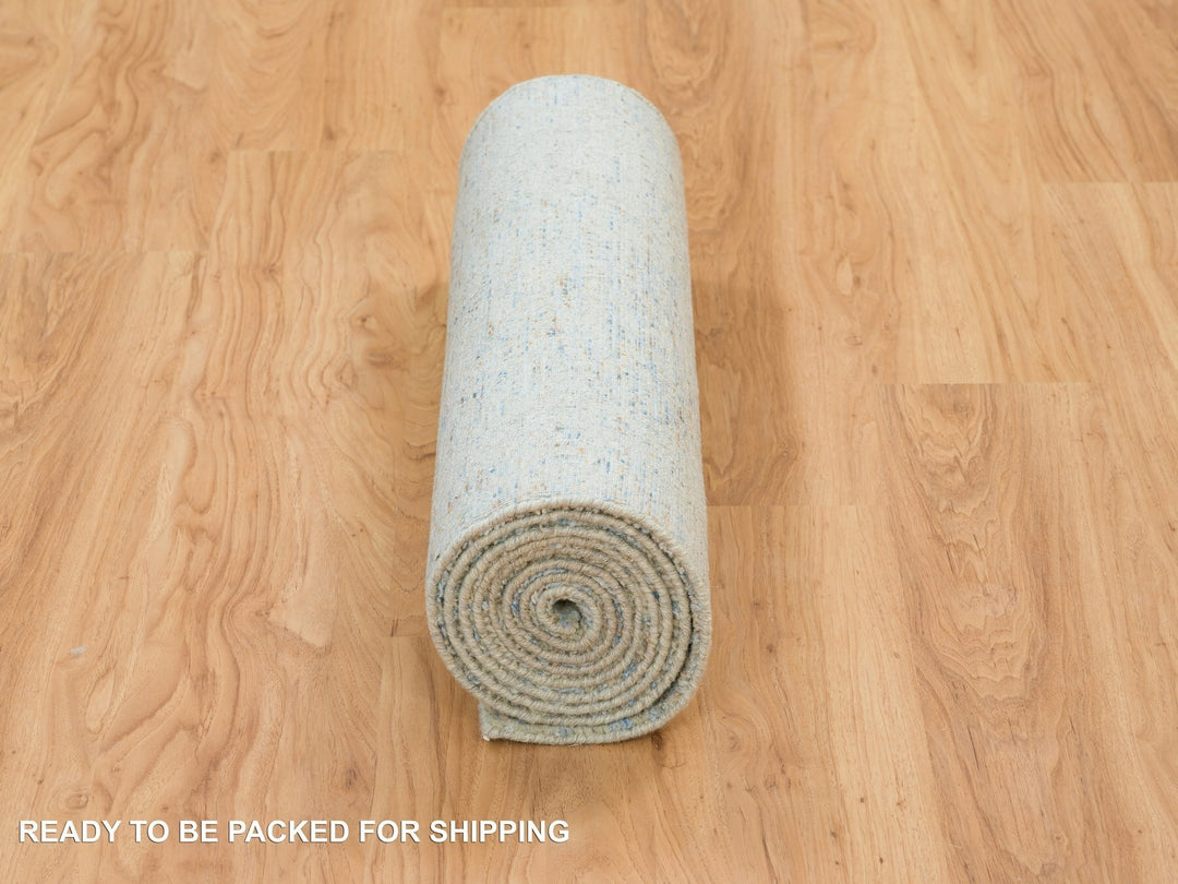 2'6" x 10'0" New Hand Loomed Grey Wool & Silk Runner Oriental Rug - MOA10265191