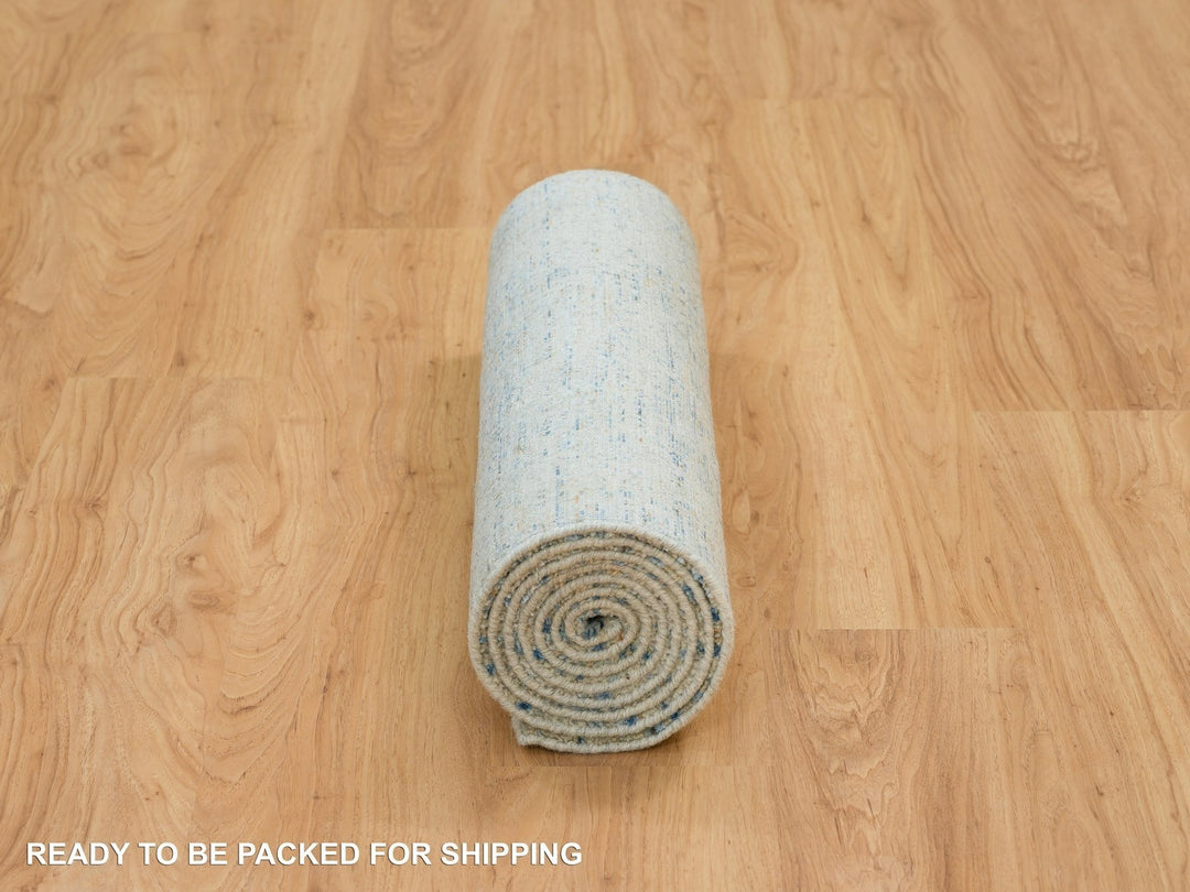 2'6" x 8'0" New Hand Loomed Grey Wool & Silk Runner Oriental Rug - MOA10265194