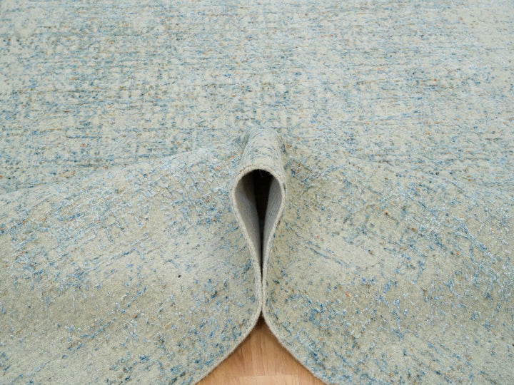 5'10" x 9'0" New Hand Loomed Grey Wool & Silk Rectangle Oriental Rug - MOA10265196