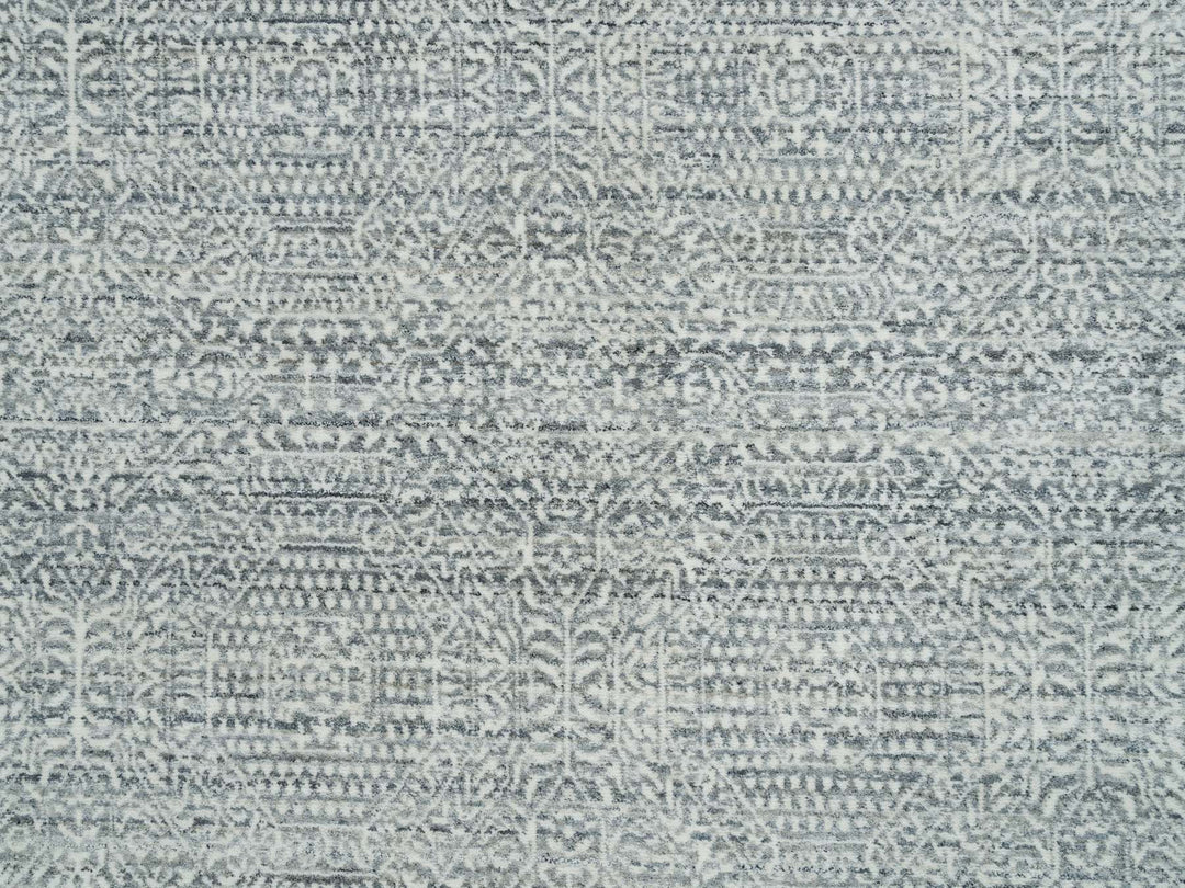 8'10" x 11'11" New Hand Loomed Ivory Wool & Silk Rectangle Oriental Rug - MOA10265835