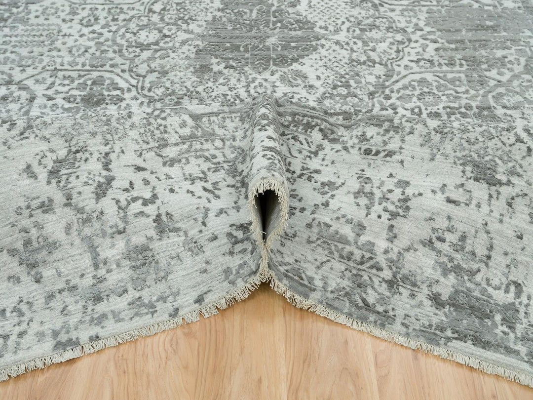 9'11" x 14'0" New Hand Knotted Grey Wool & Silk Rectangle Oriental Rug - MOA10265874