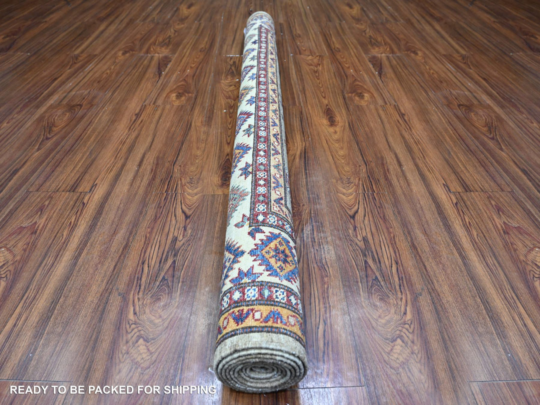 5'1" x 6'10" New Hand Knotted Beige Wool Rectangle Oriental Rug - MOA10274797