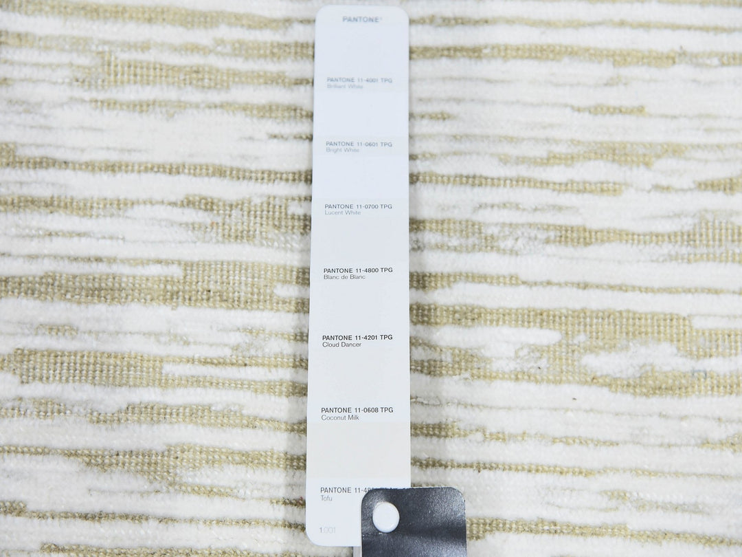 11'10" x 11'10" New Hand Knotted Ivory Wool & Silk Square Oriental Rug - MOA10275016