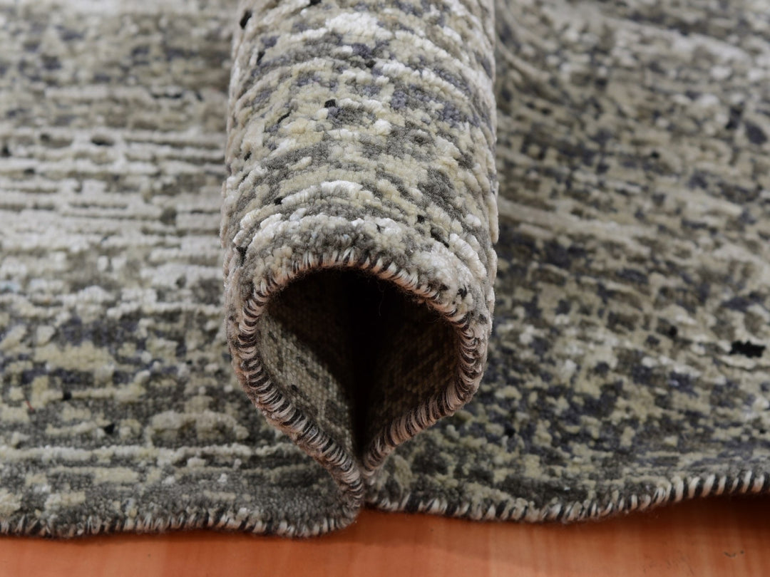 11'11" x 12'0" New Hand Knotted Black Wool & Silk Round Oriental Rug - MOA10275337