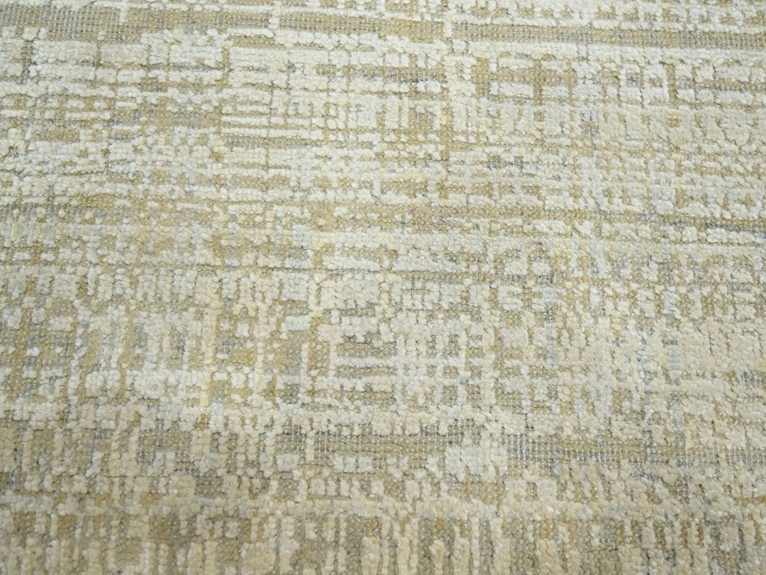 8'11" x 12'4" New Hand Knotted Ivory Wool & Silk Rectangle Oriental Rug - MOA10275505