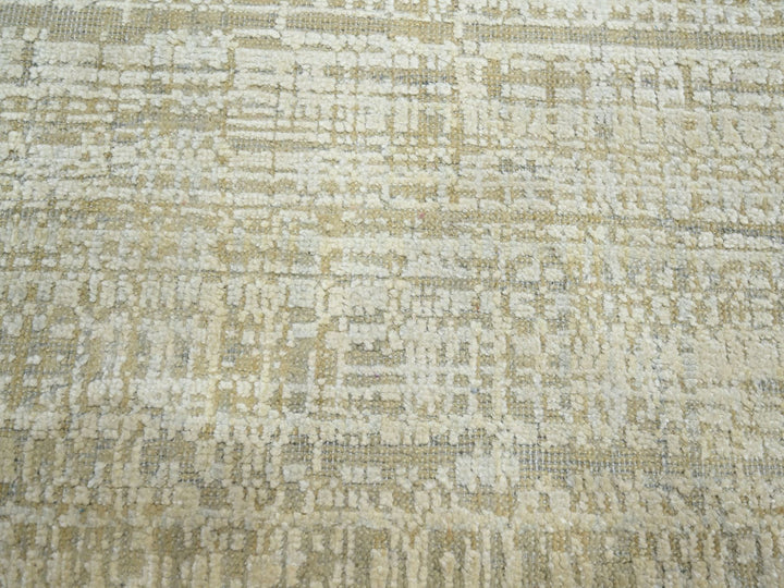 8'11" x 12'4" New Hand Knotted Ivory Wool & Silk Rectangle Oriental Rug - MOA10275505