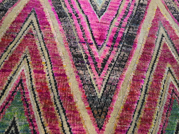 11'8" x 11'9" New Hand Knotted Pink Wool & Silk Round Oriental Rug - MOA10275567
