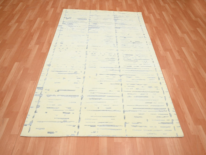 5'0" x 7'0" New Hand Knotted Ivory Wool Rectangle Oriental Rug - MOA10275646