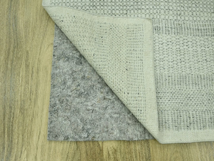 2'8" x 6'3" New Hand Knotted Grey Wool Runner Oriental Rug - MOA10276763