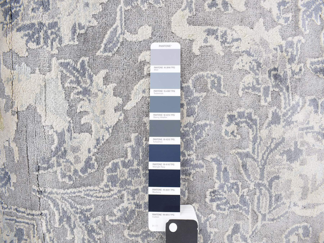 11'10" x 11'10" New Hand Knotted Grey Wool & Silk Round Oriental Rug - MOA10278065