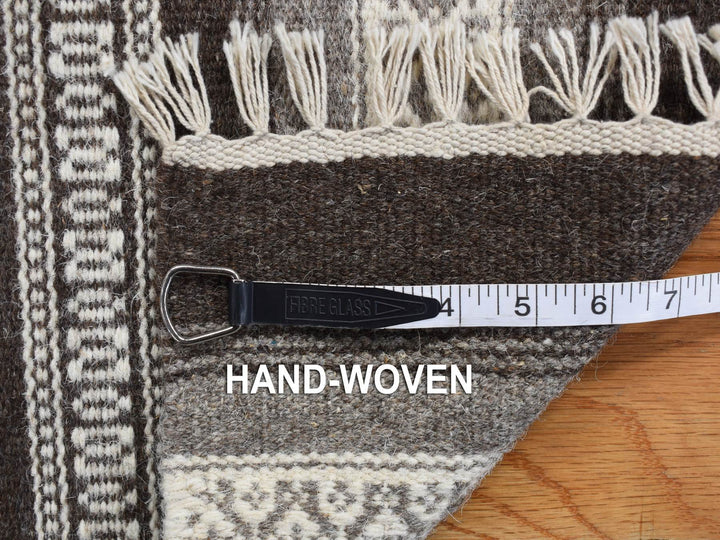 3'0" x 5'2" New Hand Woven Grey Wool Rectangle Oriental Rug - MOA10278143