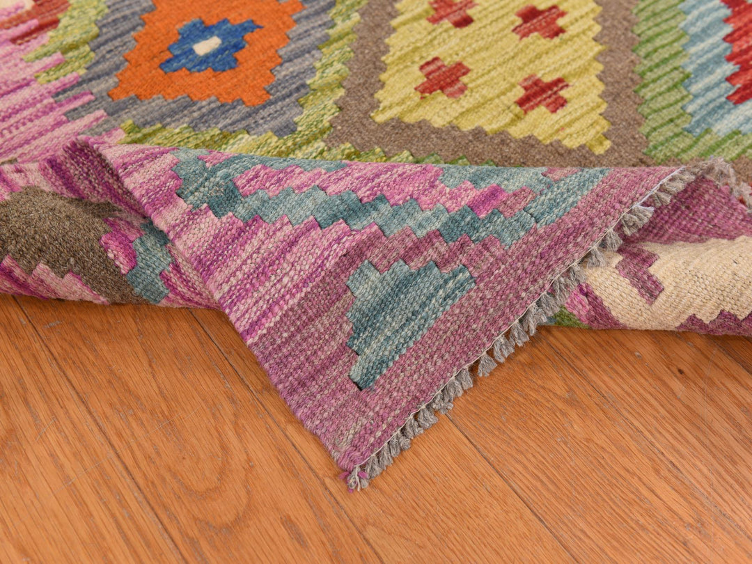 8'4" x 9'10" New Hand Woven Green Wool Rectangle Oriental Rug - MOA10278347