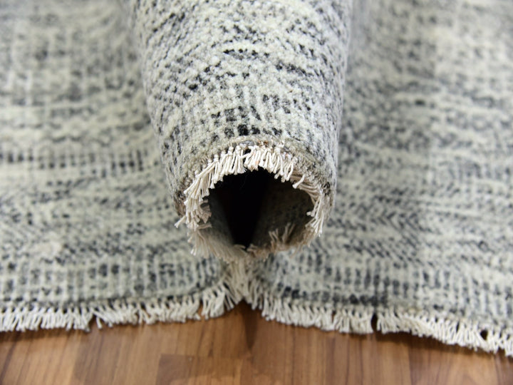 13'11" x 18'0" New Hand Knotted Grey Wool Rectangle Oriental Rug - MOA10279510