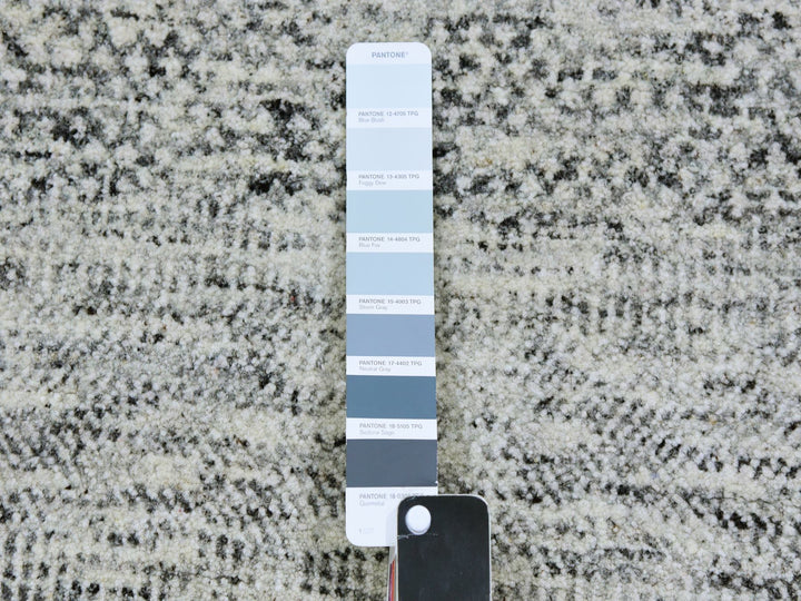 13'11" x 18'0" New Hand Knotted Grey Wool Rectangle Oriental Rug - MOA10279510