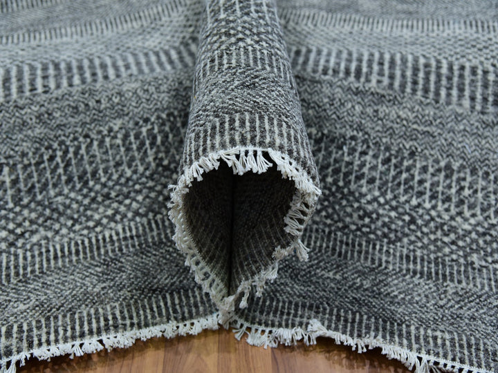 12'0" x 17'10" New Hand Knotted Grey Wool Rectangle Oriental Rug - MOA10279869