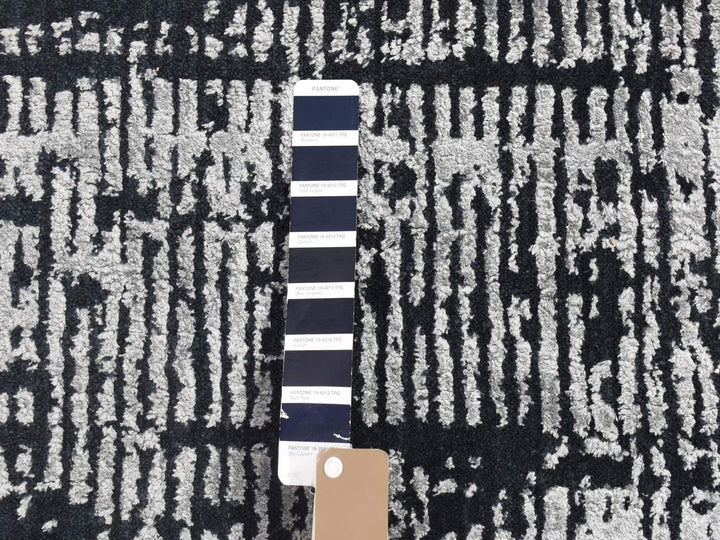 5'10" x 9'0" New Hand Loomed Black Wool & Silk Rectangle Oriental Rug - MOA10280033