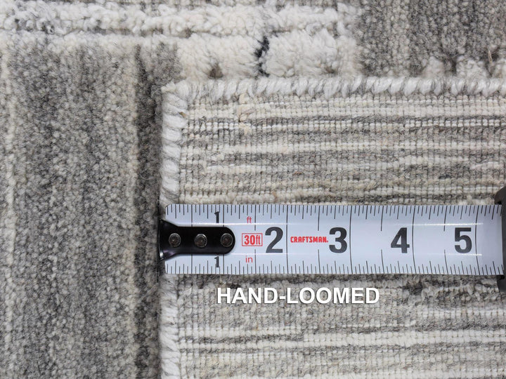 2'0" x 3'0" New Hand Loomed Grey Wool Rectangle Oriental Rug - MOA10280333