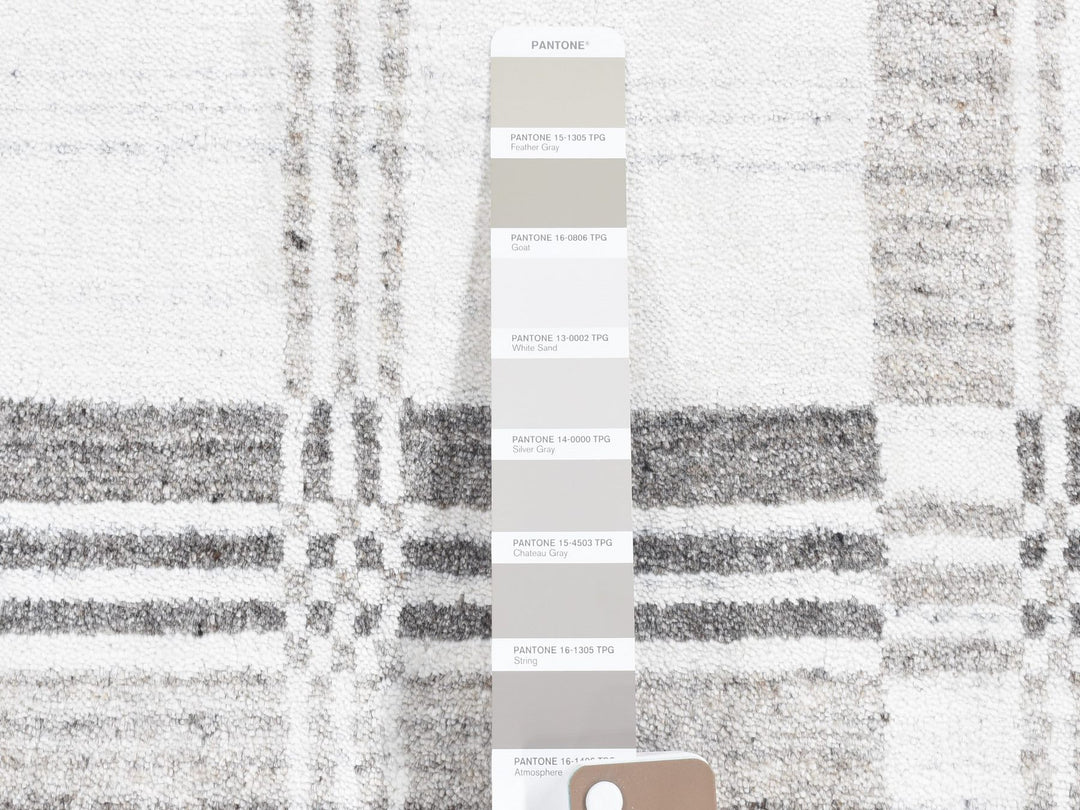 2'0" x 3'0" New Hand Loomed Ivory Wool Rectangle Oriental Rug - MOA10280371