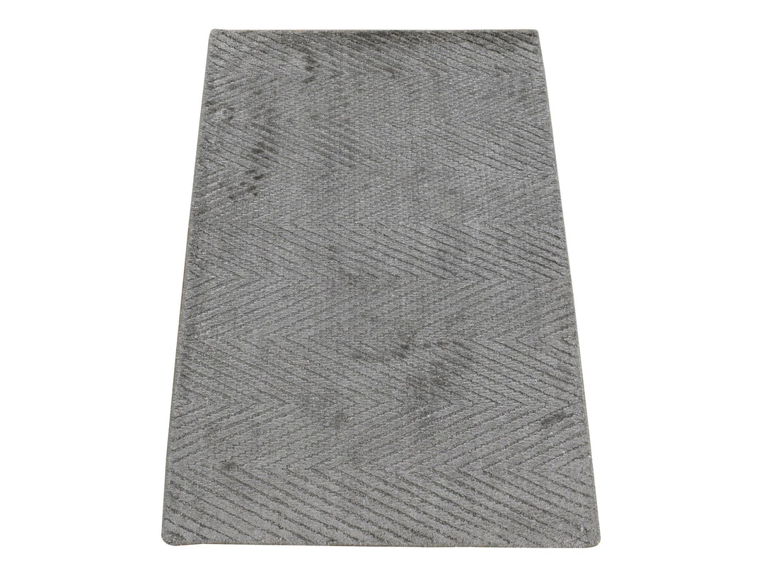 2'0" x 3'1" New Hand Loomed Beige Silk Rectangle Oriental Rug - MOA10280373