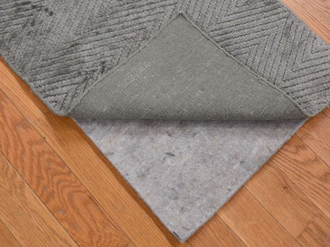 2'0" x 3'1" New Hand Loomed Beige Silk Rectangle Oriental Rug - MOA10280373