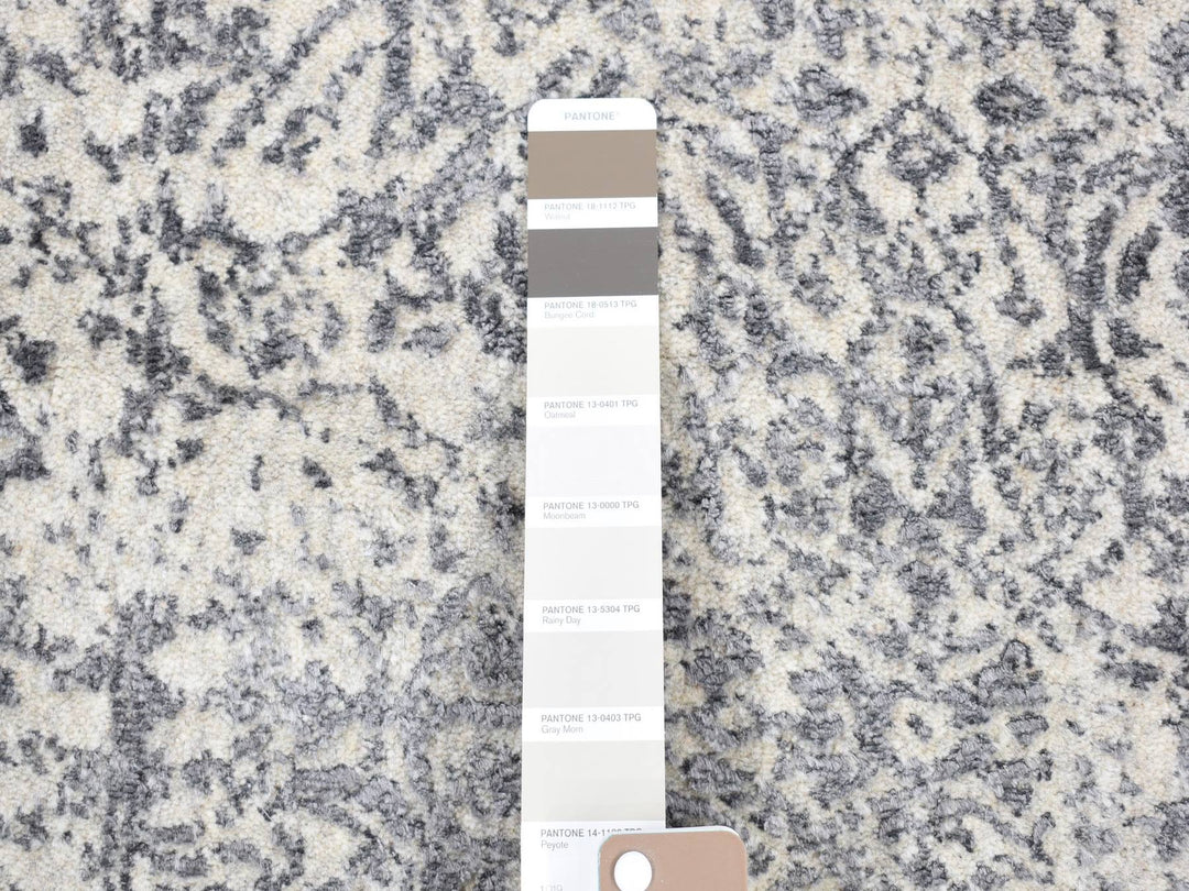 2'5" x 12'0" New Hand Loomed Grey Wool & Silk Runner Oriental Rug - MOA10280458