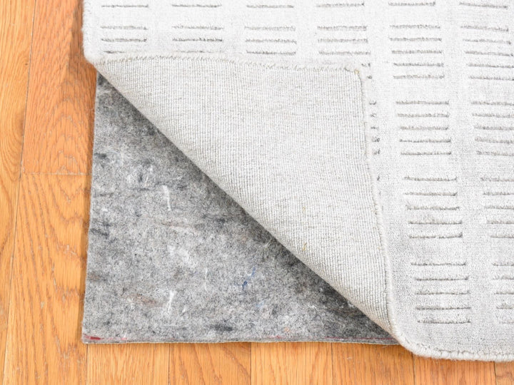 2'0" x 3'1" New Hand Loomed Grey Wool Rectangle Oriental Rug - MOA10280461