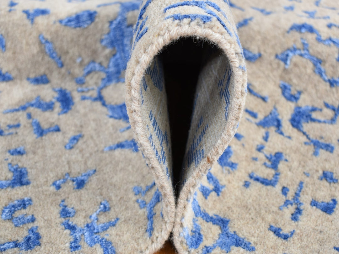 8'9" x 12'0" New Hand Loomed Blue Wool & Art Silk Rectangle Oriental Rug - MOA10280800