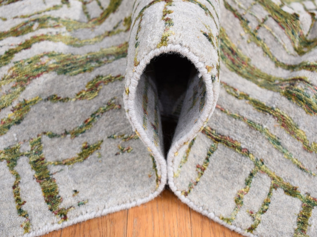 9'2" x 11'8" New Hand Loomed Grey Wool & Silk Rectangle Oriental Rug - MOA10280818