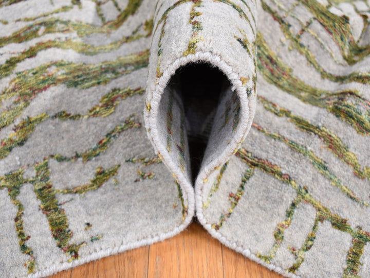 9'2" x 11'8" New Hand Loomed Grey Wool & Silk Rectangle Oriental Rug - MOA10280818