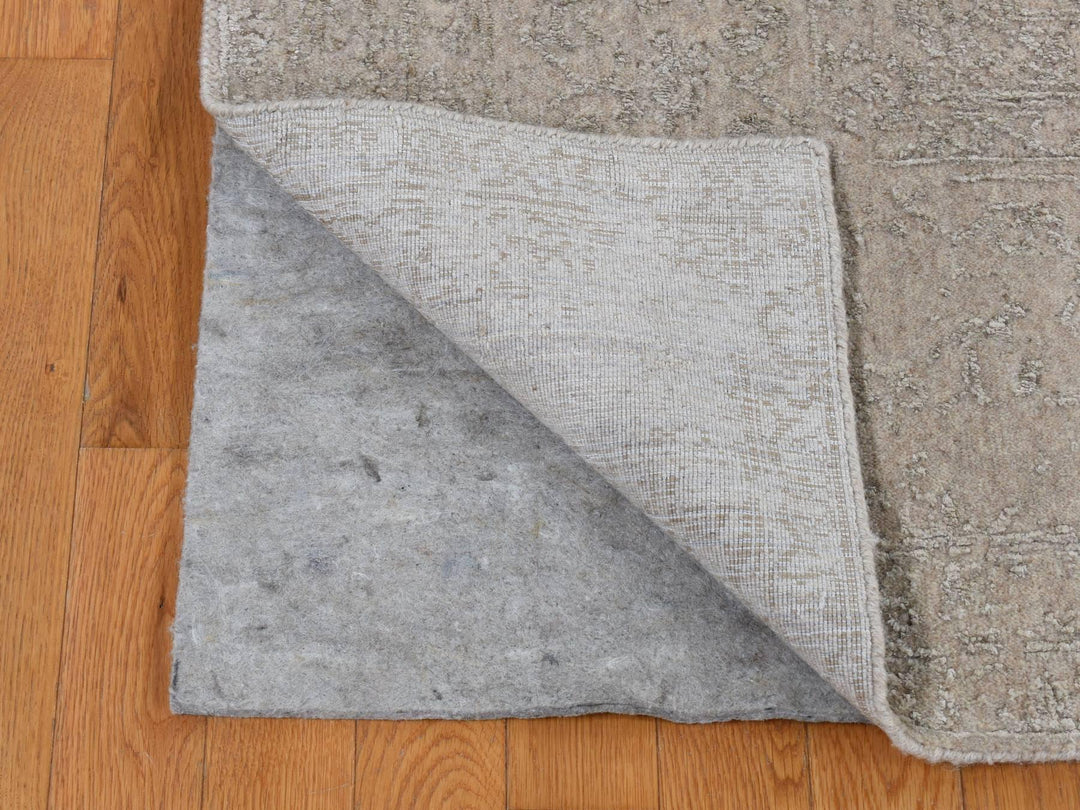 8'9" x 12'1" New Hand Loomed Grey Wool & Silk Rectangle Oriental Rug - MOA10280819