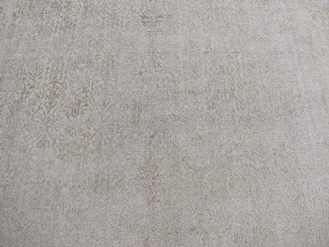 8'9" x 12'1" New Hand Loomed Grey Wool & Silk Rectangle Oriental Rug - MOA10280819