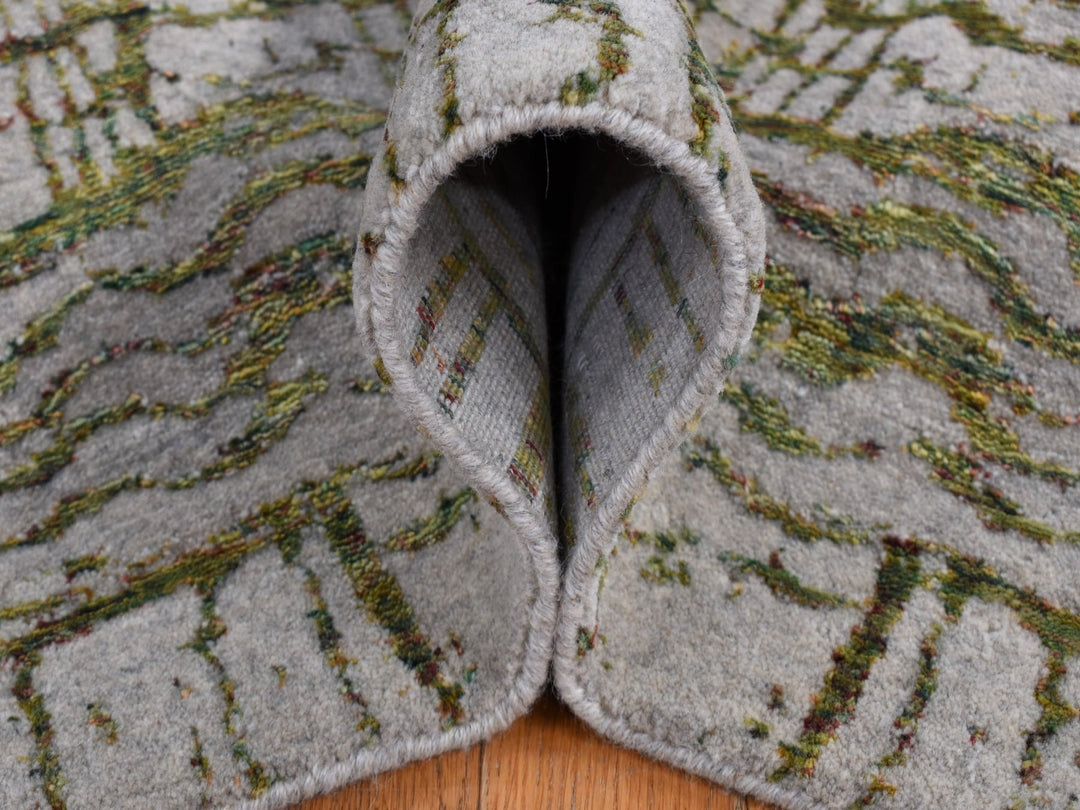 6'0" x 8'9" New Hand Loomed Grey Wool & Silk Rectangle Oriental Rug - MOA10280968