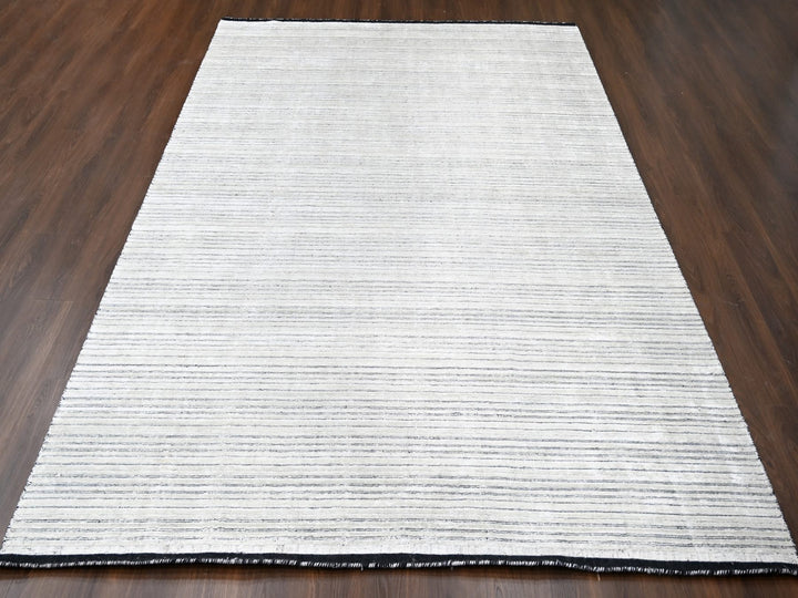 9'0" x 12'1" New Hand Loomed Ivory Wool & Silk Rectangle Oriental Rug - MOA10284279