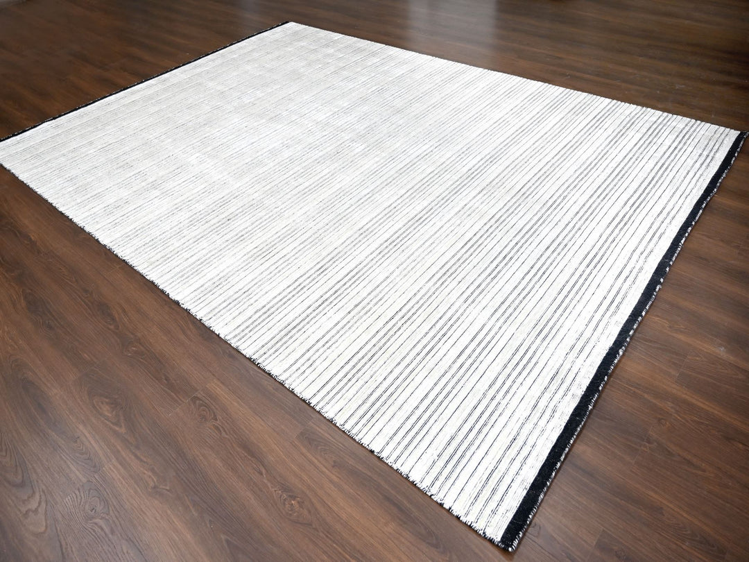 9'0" x 12'1" New Hand Loomed Ivory Wool & Silk Rectangle Oriental Rug - MOA10284279