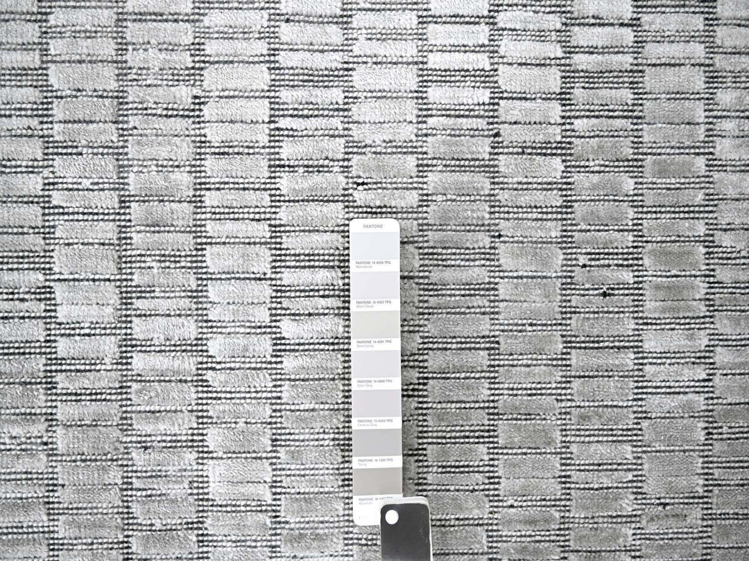 7'10" x 10'0" New Hand Loomed Grey Wool and Plant based Silk Rectangle Oriental Rug - MOA10284297