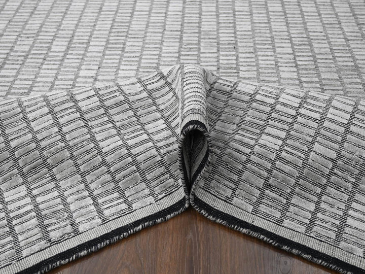 7'10" x 10'0" New Hand Loomed Grey Wool and Plant based Silk Rectangle Oriental Rug - MOA10284298