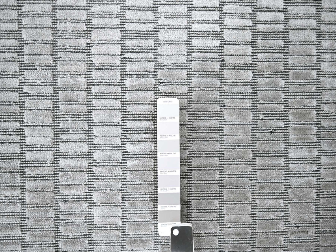 7'10" x 10'0" New Hand Loomed Grey Wool and Plant based Silk Rectangle Oriental Rug - MOA10284298