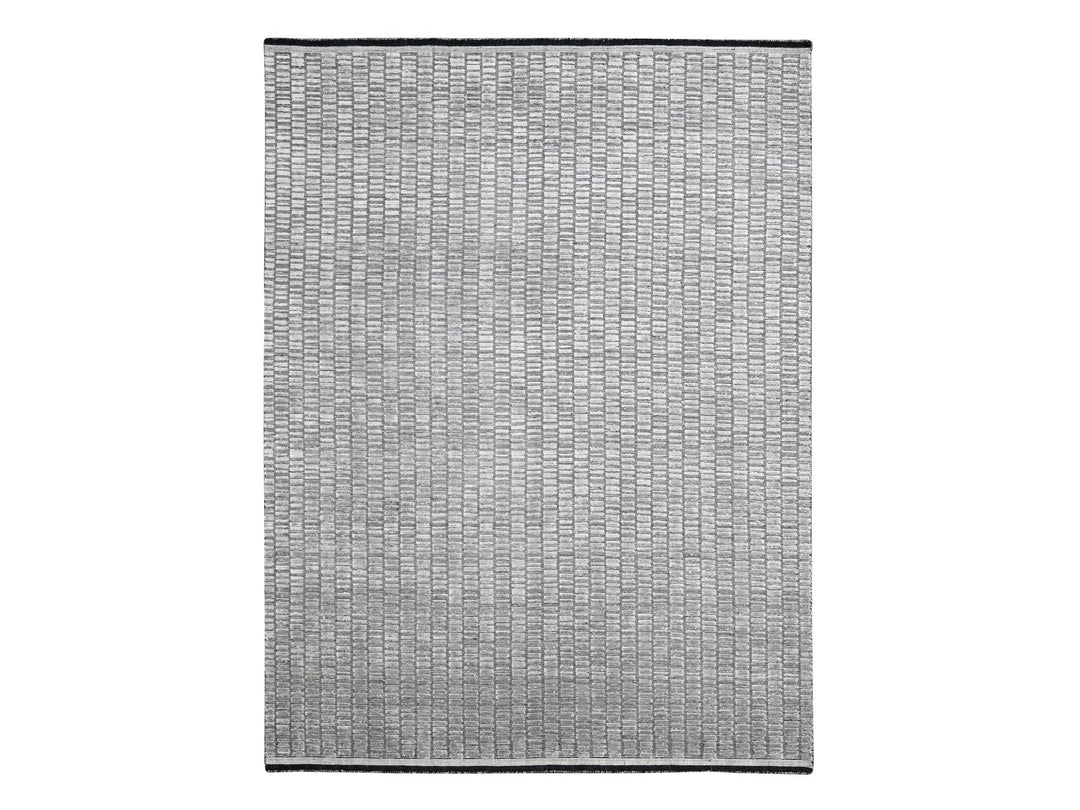 7'10" x 10'0" New Hand Loomed Grey Wool and Plant based Silk Rectangle Oriental Rug - MOA10284307