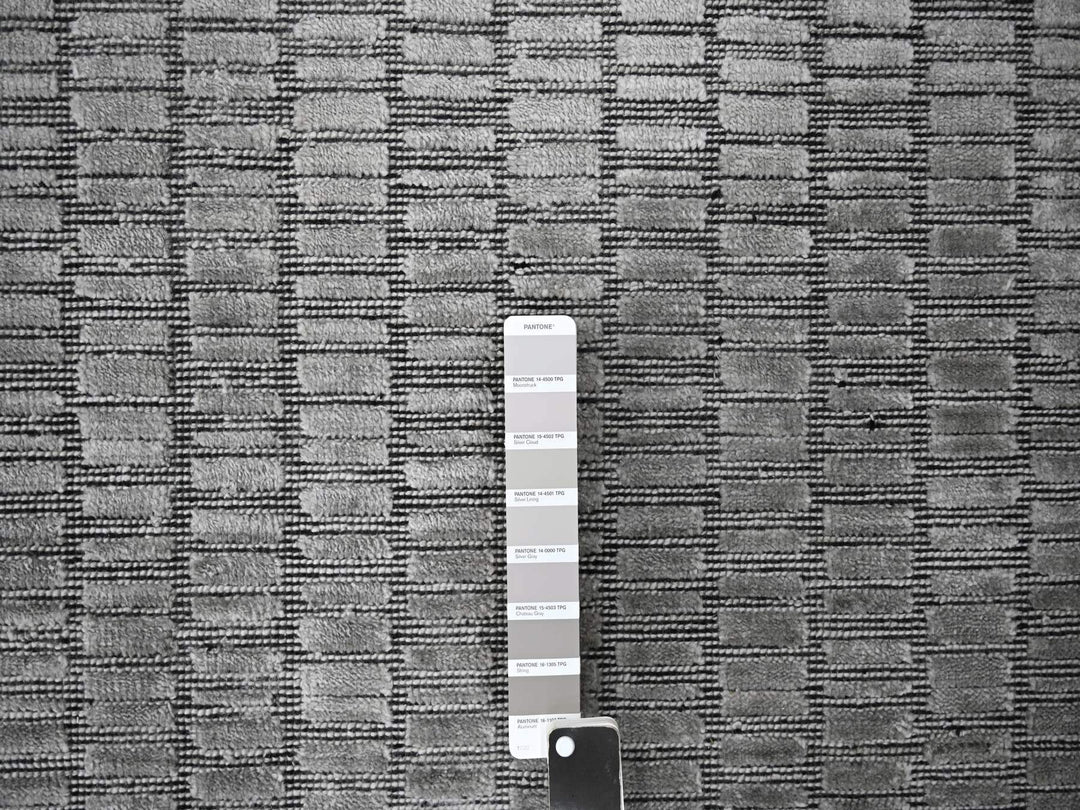 7'10" x 10'0" New Hand Loomed Grey Wool and Plant based Silk Rectangle Oriental Rug - MOA10284307