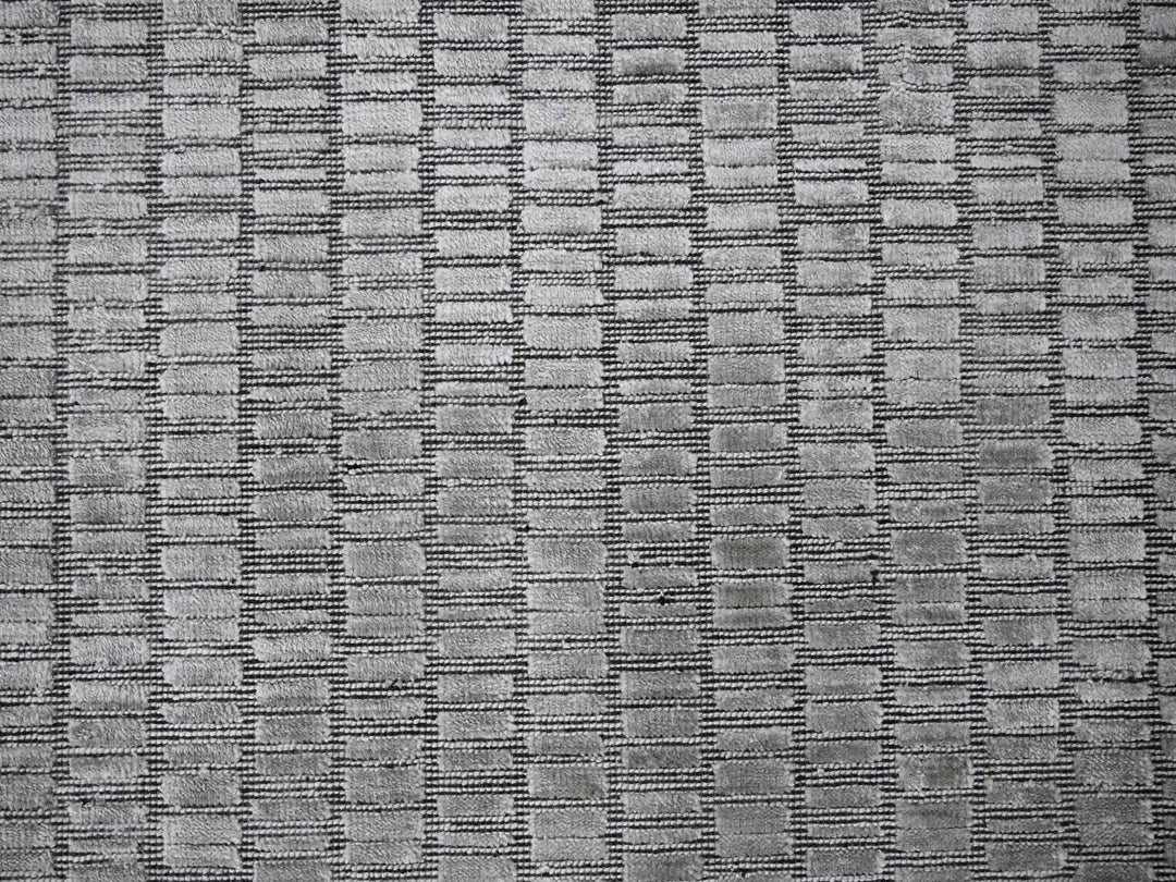 7'10" x 10'0" New Hand Loomed Grey Wool and Plant based Silk Rectangle Oriental Rug - MOA10284307