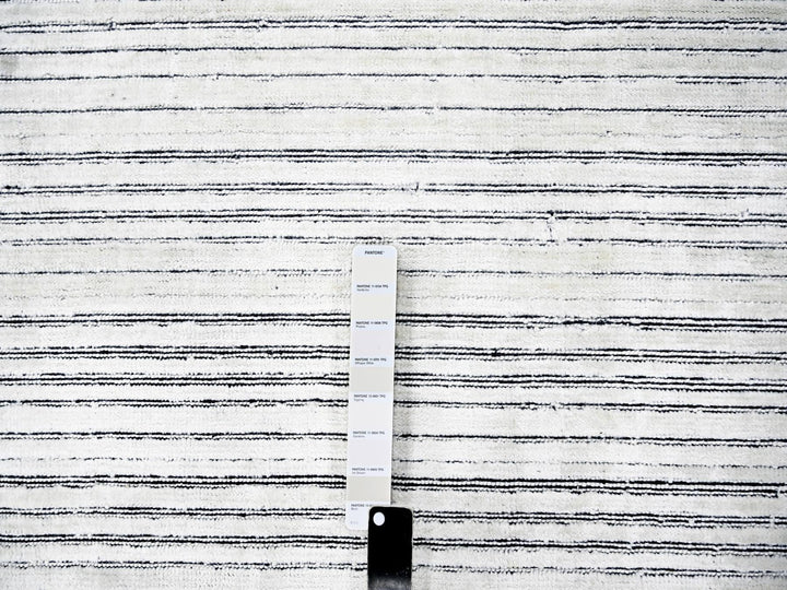 7'10" x 10'0" New Hand Loomed Ivory Wool and Plant based Silk Rectangle Oriental Rug - MOA10284334